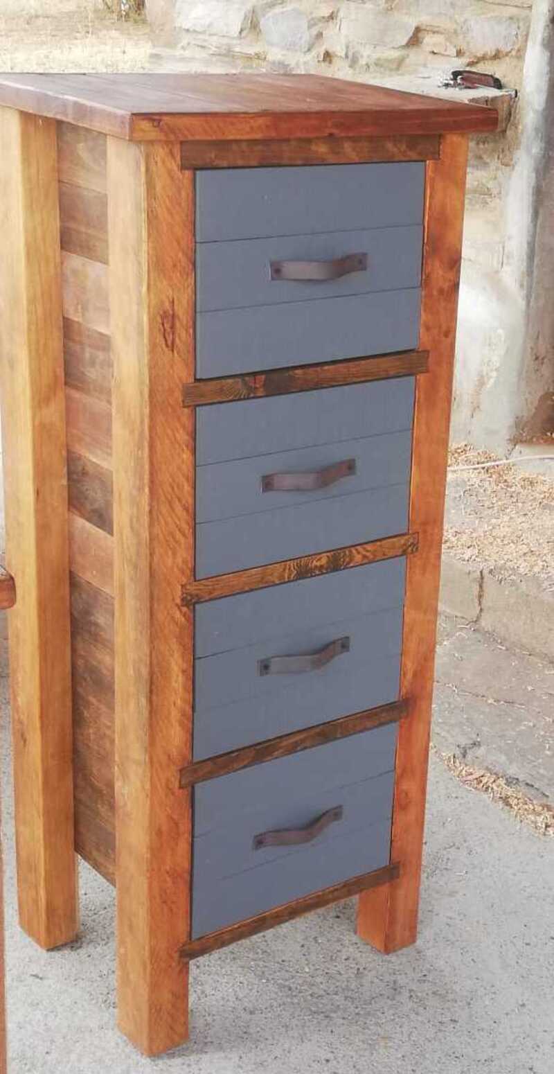 bulky 4 drawer dresser cabinet